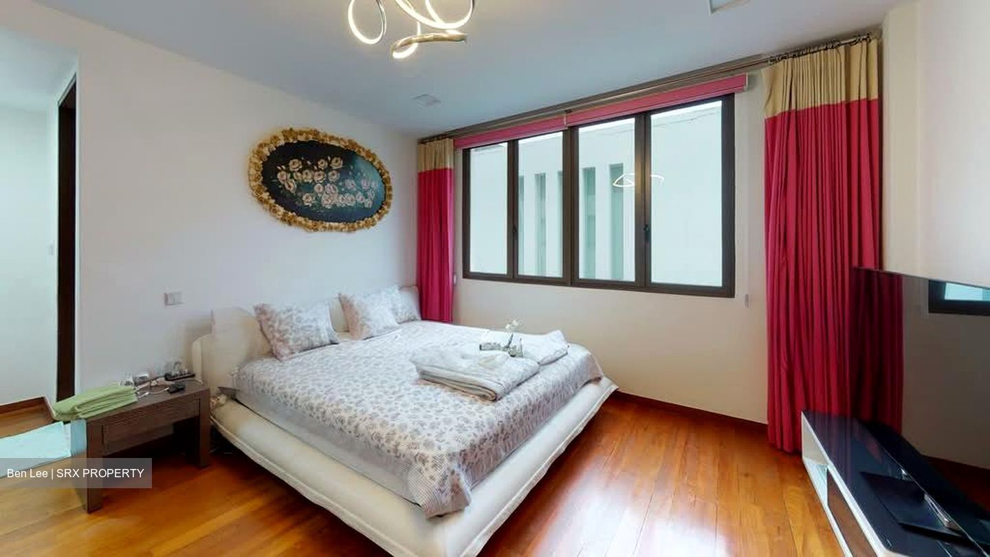 Ocean Drive (D4), Detached #573899361